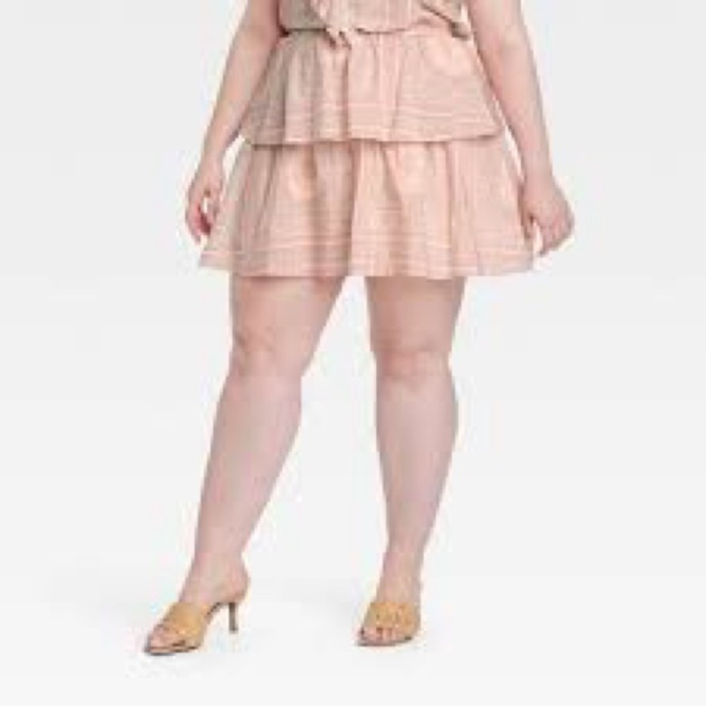 Elegant Pink Paisley Tiered Skirt